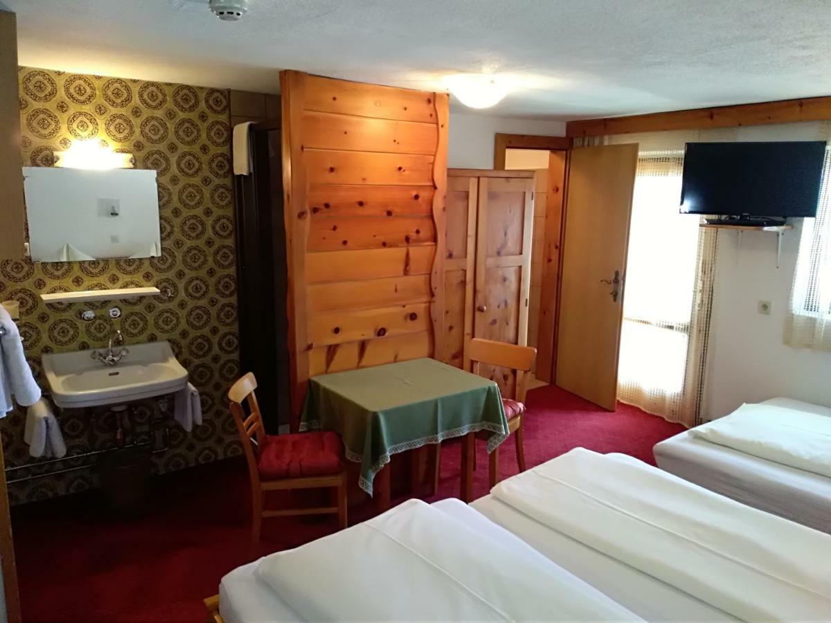Hotel Garni Alpenrose 이스크글 외부 사진